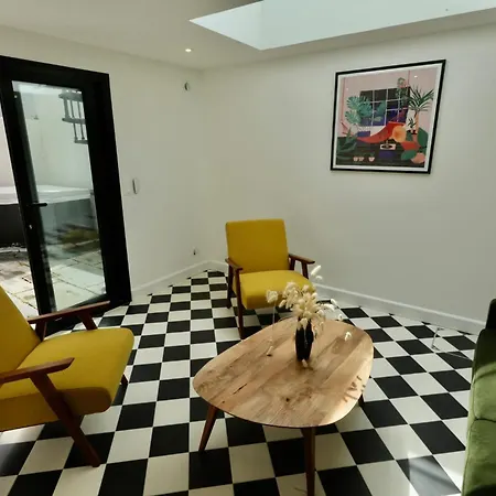Szálloda Magnifique Maison Avec Suresnes