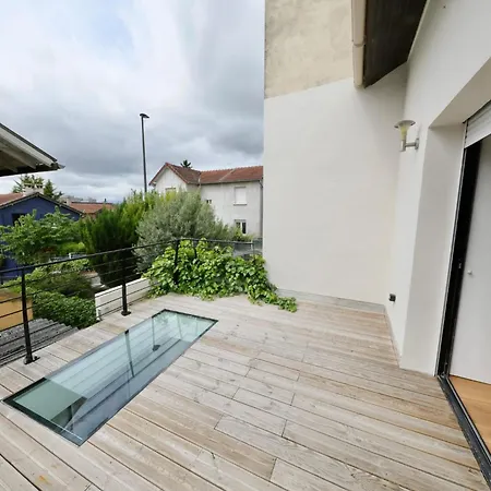 Magnifique Maison Avec * Suresnes