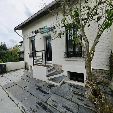 Szálloda Magnifique Maison Avec *